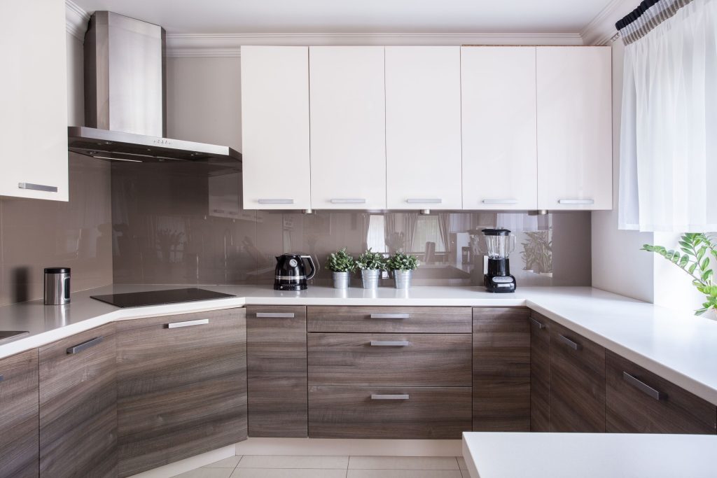 G Shaped Kitchen